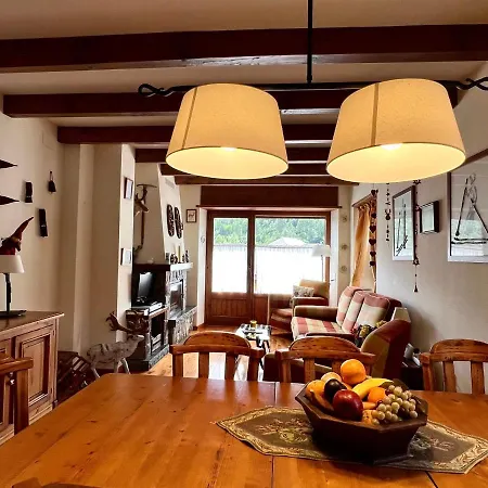 El Duplex De - L'amfitriona Apartman *